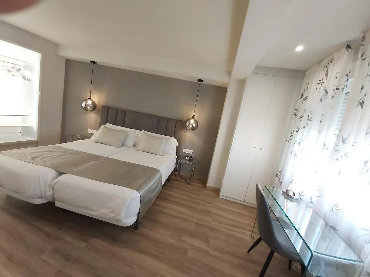 Del Parque Flats Flores Premium 말라가